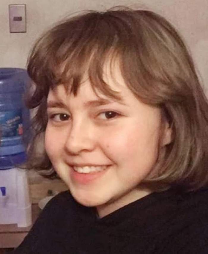 Adolescentă de 14 ani, împușcată mortal de un polițist. Tânăra a murit în brațele mamei
