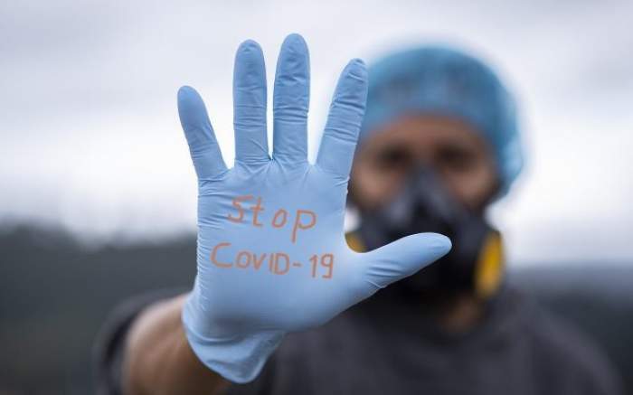 OMS anunță finalul pandemiei în 2022, dar virusul COVID-19 nu va dispărea complet
