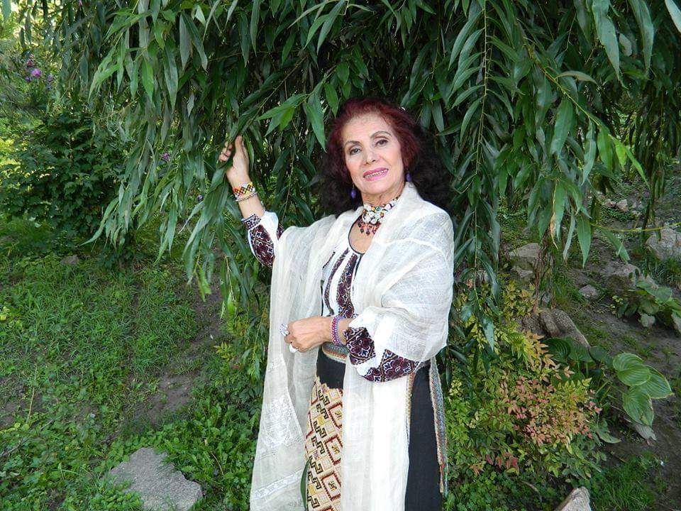 Doliu în lumea muzicii populare! O interpretă cunoscută a murit în urmă cu puțin timp