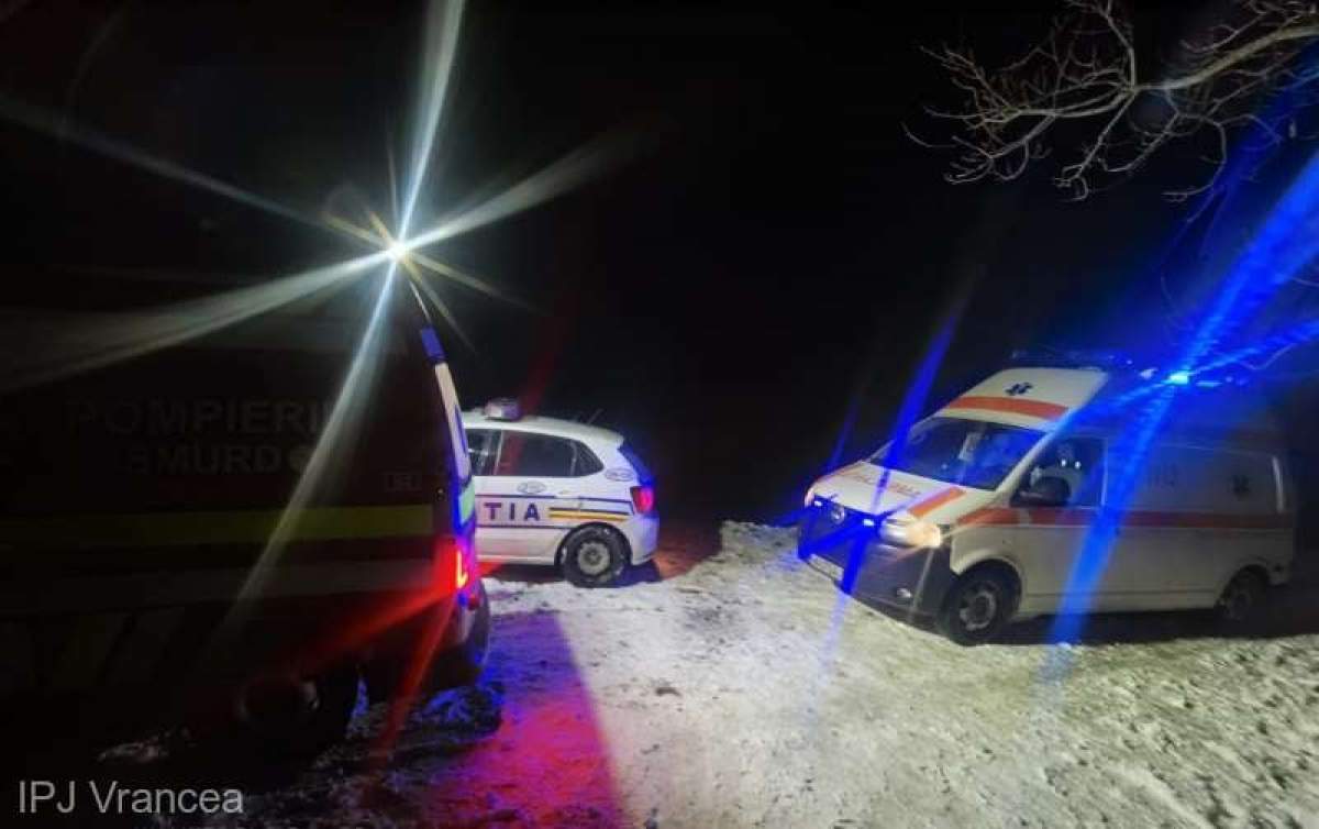 Tragedie în Vrancea! Un bărbat a murit într-un grav accident rutier, după ce a ieșit cu mașina în afara părții carosabile
