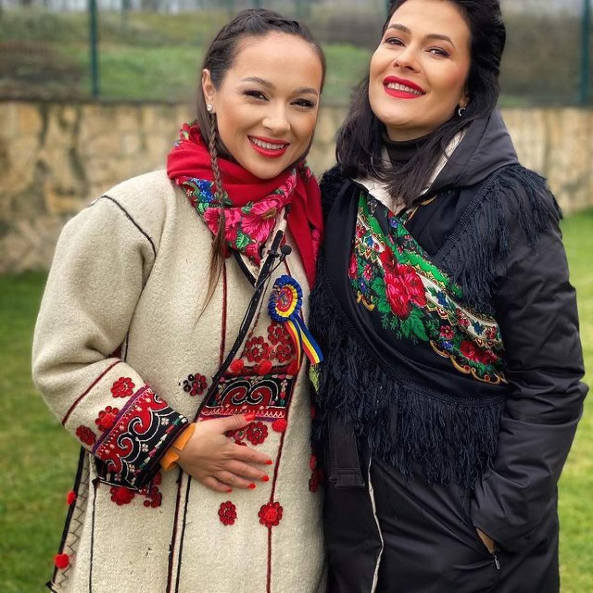 reactie-vladuta-lupau-olguta-berbec-mama-a doua oara Vlăduța Lupău și Olguța Berbec îmbrăcate de iarnă