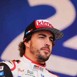 Fernando Alonso, de urgență la spital! Campionul de Formula 1 a fost lovit de o mașină în Elveția