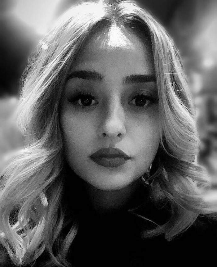 Simina Costea pe Instagram