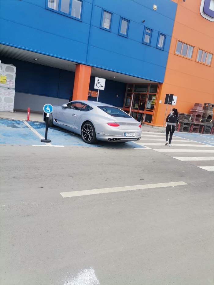Șoția lui Ilie Năstase a comis-o în trafic! Mașina Ioanei Năstase, găsită pe locul de parcare destinate persoanelor cu dizabilități / FOTO