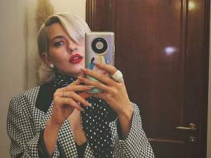 Lidia Buble își pune silicoane? Cum s-a filmat fosta iubită a lui Răzvan Simion în cabinetul medicului estetician! / FOTO
