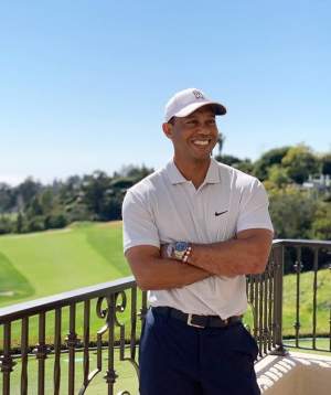 Tiger Woods, internat în spital după un grav accident de mașină. Celebrul jucător de golf era singur în automobil