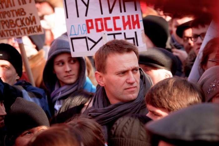 aleksei navalnii in protest