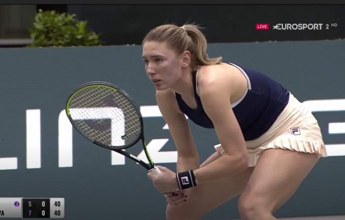 ekaterina alexandrova pe teren