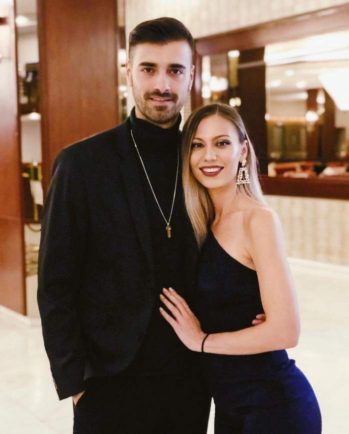 Liviu Teodorescu și iubita s-au fotografiat îmbrățișați, îmbrăcați în negru