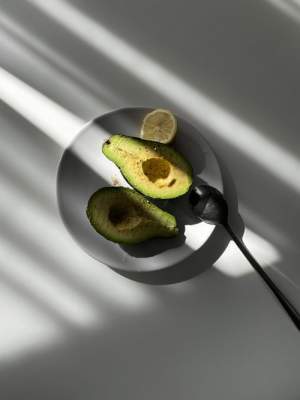 5 rețete cu avocado pentru slăbit. De ce este bun acest fruct în dietă