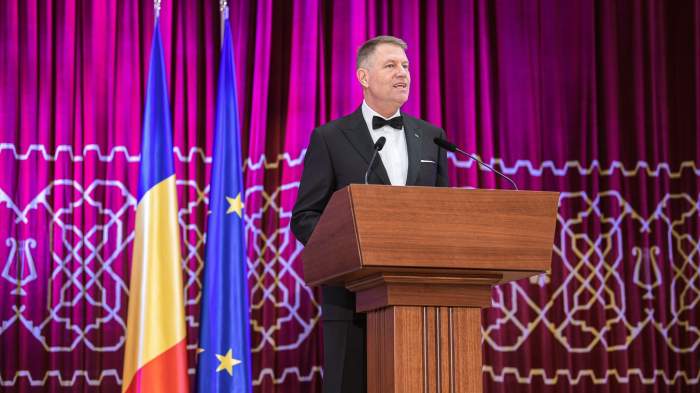 Toată lumea îl cunoaște pe Klaus Iohannis, dar puțini știu că președintele are o soră! Cine este și cum arată Krista Iohannis