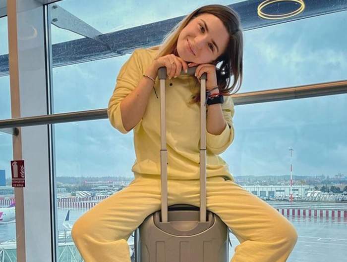 cristina ciobanasu in aeroport