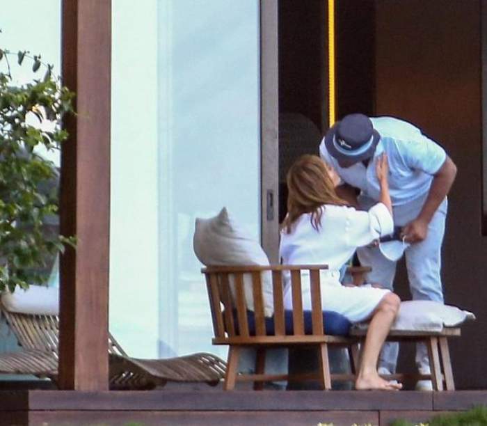 Jennifer Lopez și Alex Rodriguez încă formează un cuplu! Cei doi încearcă să salveze ce a mai rămas din relație: „Totul atârnă de un fir de ață”