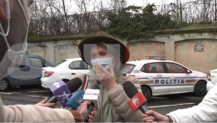 Mirela Vaida, în lacrimi în fața secției de Poliție! Vedeta a depus plângere împotriva atacatoarei sale: „A acționat la pont” / VIDEO