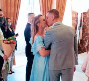 Fosta soție a lui Laurențiu Cucoaneș de la MPFM s-a recăsătorit. Tânăra urmează să nască