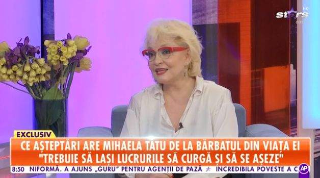 Mihaela Tatu, în ținută albă, la Antena Stars