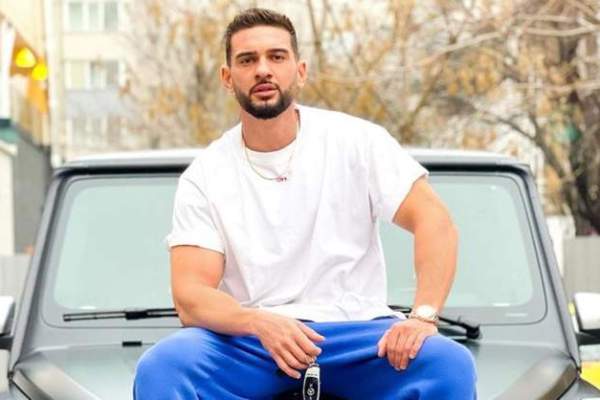 Dorian Popa a ajuns pe mâna medicului din cauza unei obsesii. Ce probleme are artistul: ”Nu mă simt bine, sunt niște chisturi” / FOTO