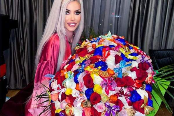 Cine este bărbatul care i-a făcut Loredanei Chivu cadouri de un milion de euro! Fosta asistentă TV, mai fericită ca niciodată