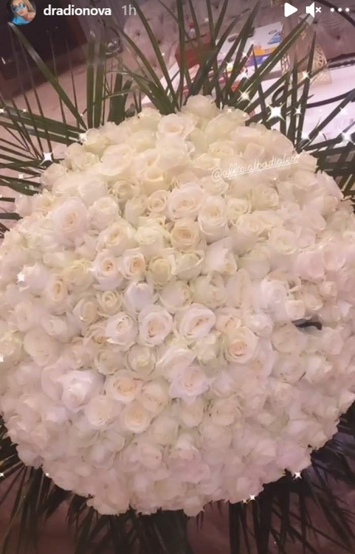 buchet de trandafiri albi de la alex bodi