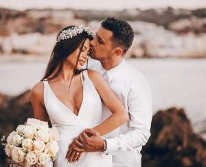 Denisa Hodișan și Flick au sărbătorit șase luni de la nuntă. Cum s-au surprins reciproc cei doi soți / FOTO