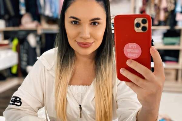 Andrada Bărsăuan, primele declarații după ce a născut. Ce spune artista despre viața de mămică: „Suntem ocupate să ne iubim” / FOTO