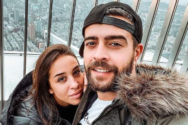 Cu ce replică a agățat-o Speak pe Ștefania: „Ne-am mutat după patru luni”. Declarațiile artistului despre nuntă!