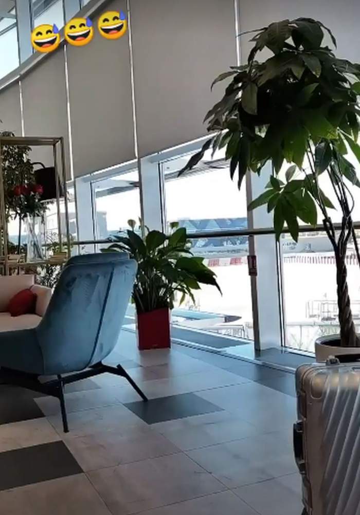 Alina Pușcaș le-a împărtășit fanilor imagini din aeroport