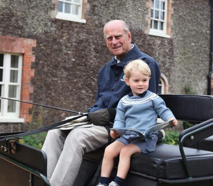 Mesajul transmis de prințul William, după moartea bunicului său, prințul Philip: „În slujba țării, soției și familiei noastre” / FOTO