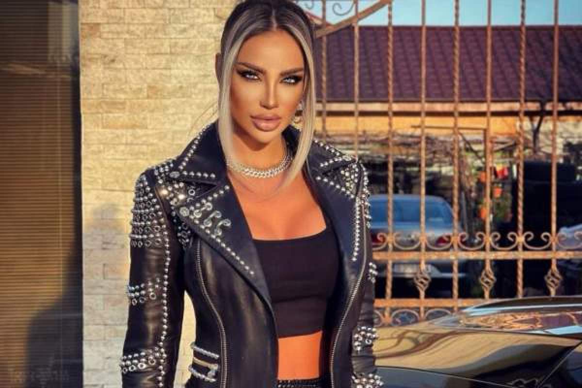 Bianca Drăgușanu, fotografiată în ținută neagră, cu talia la vedere