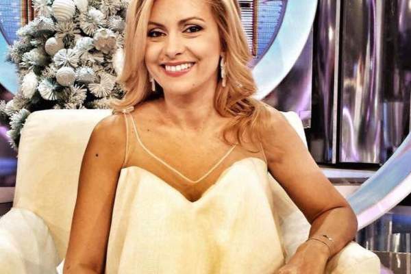 Simona Gherghe, imagini rare de la începuturile carierei. Prezentatoarea TV este în televiziune de 19 ani / FOTO