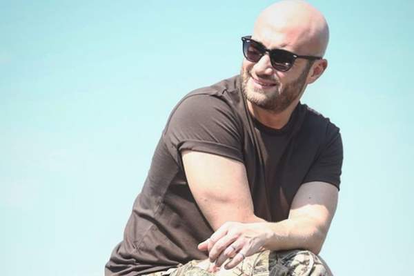 Mihai Bendeac a trecut pragul clinicii de înfrumusețare. Actorul, preocupat tot timpul de aspectul fizic: ”Arăt excepțional”