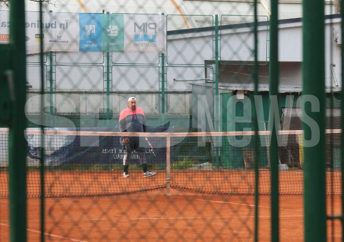 marian alecu joaca tenis