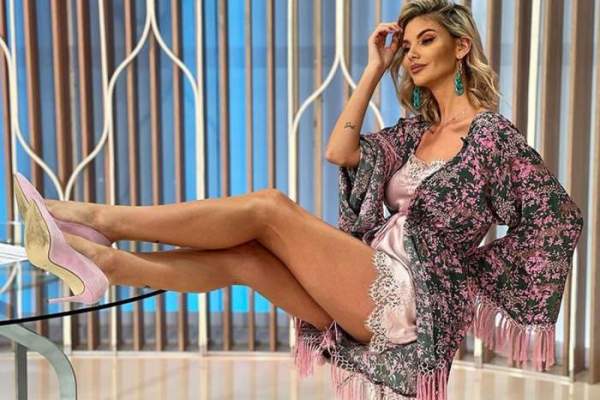 Ramona Olaru i-a recunoscut lui Dani Oțil de ce nu se poate mărita. Cu ce problemă se confruntă vedeta: ”Dați-mi o soluție!”