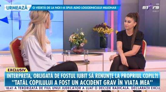 Alina Radi, îmbrăcată în negru, interviu la Antena Stars