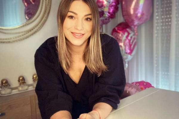 Cum s-a schimbat viața Monicăi Roșu de când a devenit mămică. Fosta gimnastă nu mai are timp de nimic: „Ea e prioritatea nostră”