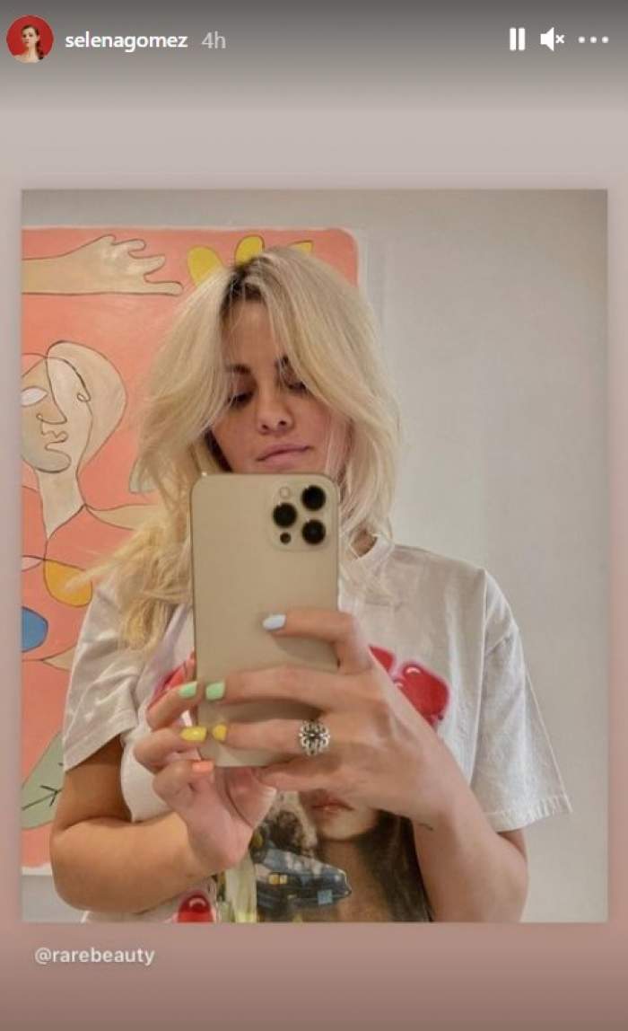 Selena Gomez, schimbare de look radicală. Artista s-a vopsit blond platinat / FOTO