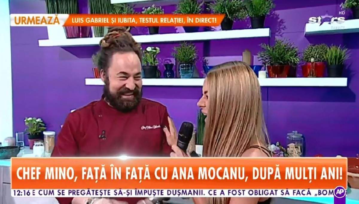 Ana Maria Mocanu și chef Mino sunt la Antena Stars. Ea poartă un maiou negru și el uniformă de bucătar vișinie. Amândoi râd.