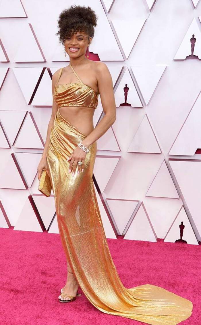 Ținute sexy la Premiile Oscar 2021. Cele mai îndrăznețe aparitii
