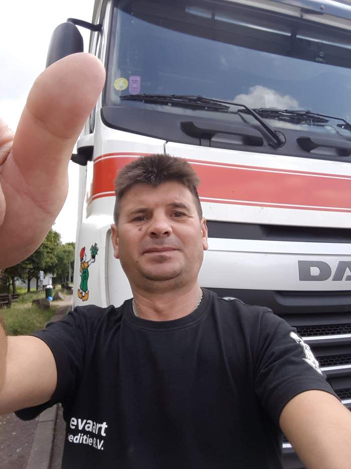 Şofer român de TIR, declarat cetăţean de onoare în Italia. Bărbatul a salvat de la moarte doi copii
