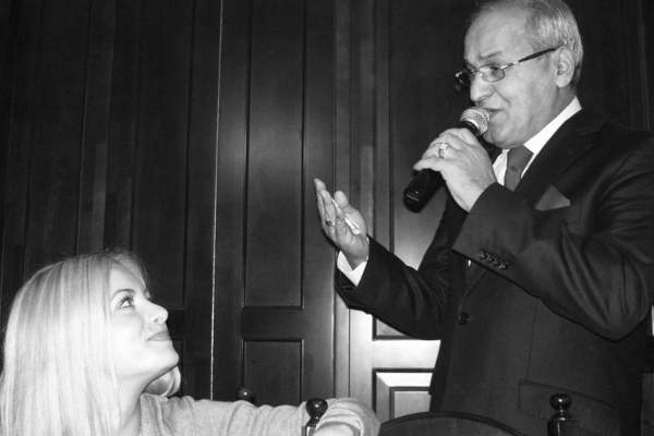 Simona Gherghe, întristată de moartea lui Nelu Ploieșteanu. Artistul îi fusese alături în cel mai important moment din viața sa