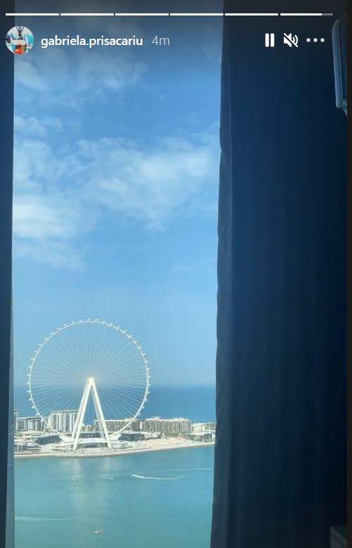 Gabriela Prisăcariu le-a arătat fanilor de pe Instagram o panoramă din Dubai, fotografiată pe geam.