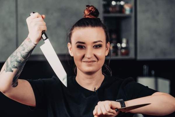 Roxana Blenche, finalista de la Chefi la cuțite, despre participarea la cooking show. ''Nu poți învăța bucătărie acolo'' / VIDEO