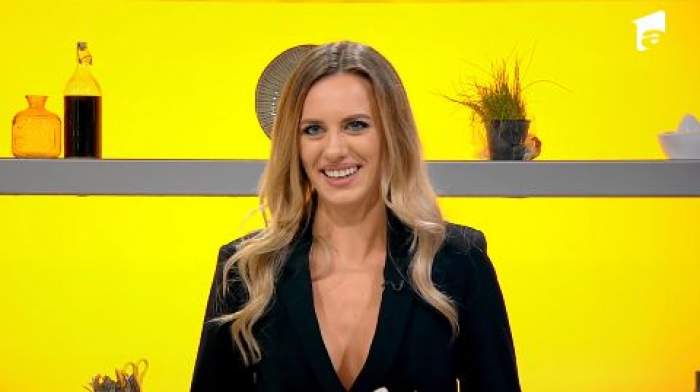 Antonia Ștefănescu, în ținută neagră, la Antena 1