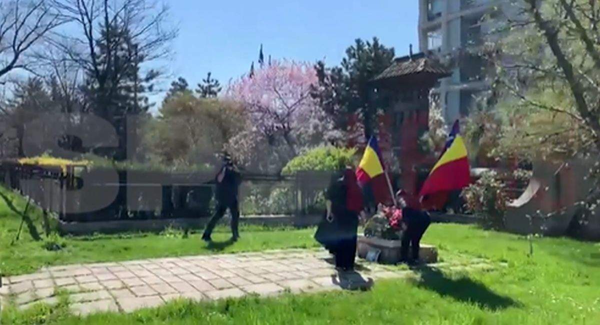 Familia lui Gabi Luncă a depus o coroană la televiziunea română