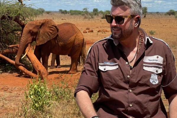 Cum arată Cătălin Botezatu, la o lună de la ultima operație! Ce destinație exotică a ales celebrul designer pentru a se relaxa / FOTO