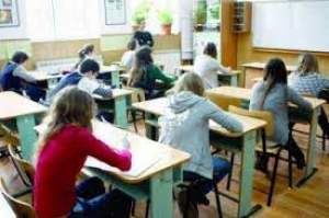 În ce condiții s-ar putea prelungi anul școlar 2021-2022? Declarații lui Sorin Cîmpeanu: ”Dorim să extindem perioada de școală”