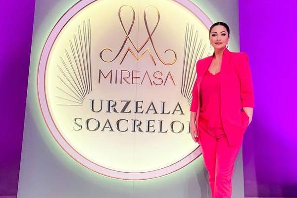 Ce facultate a absolvit Gabriela Cristea! Când a debutat vedeta Antena Stars pentru prima dată în televiziune