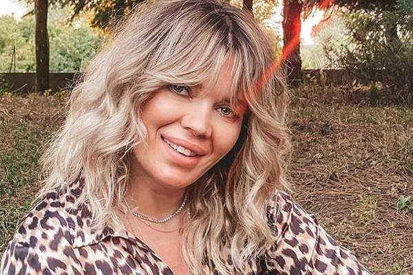 Gina Pistol, imagini de colecție din copilărie. Cât de mult s-a schimbat prezentatoarea de la Chefi la cuțite / FOTO