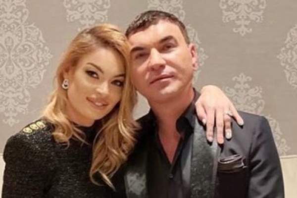 Valentina Pelinel, sărut pasional cu Cristi Borcea. Imaginea plină de romantism postată de blondină / FOTO
