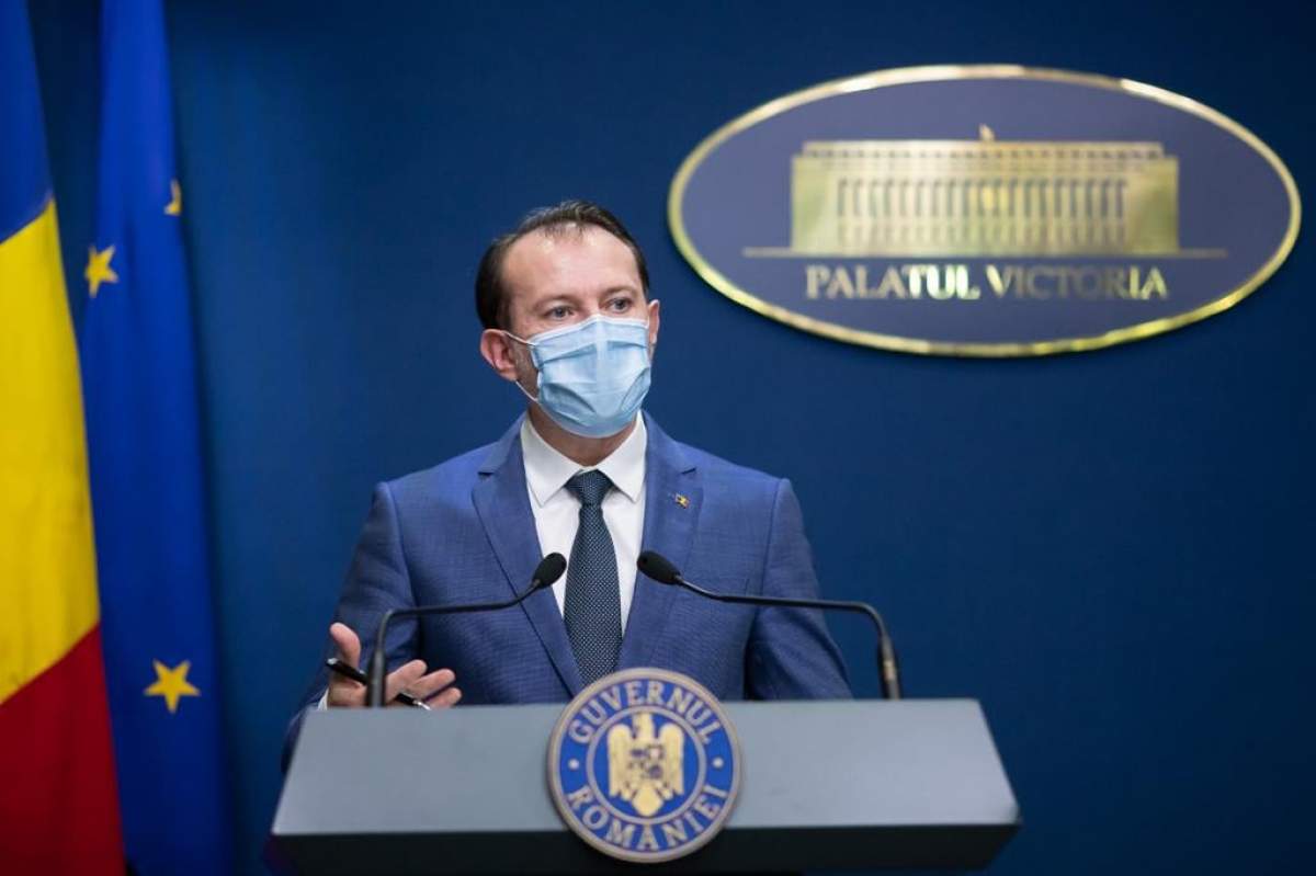 Premierul Florin Cîțu, chemat în Vama Veche de petrecăreți. ”Suntem vaccinați toți”